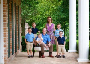 Lufkin Nacogdoches Photography Experts. Family, Children and Pet pictures that make you love the way you look by Greg Patterson, House of Photography of Nacogdoches.