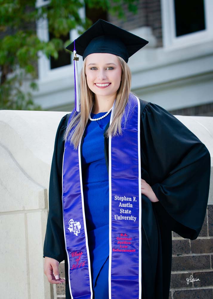 SFA Graduation Pictures and Invitations House of Photography Nacogdoches {Gifts + Photos